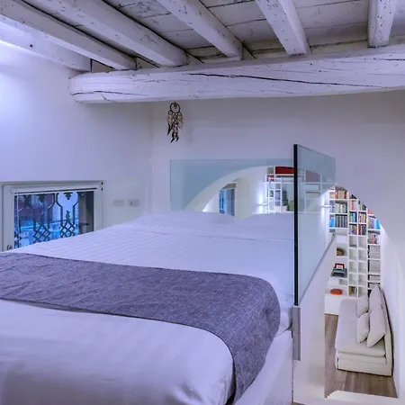Duomo 8 Min Walk - Sauna Privata, Design & Wi-fi Appartement Milaan