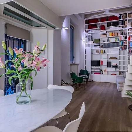 Duomo 8 Min Walk - Sauna Privata, Design & Wi-fi Appartement *